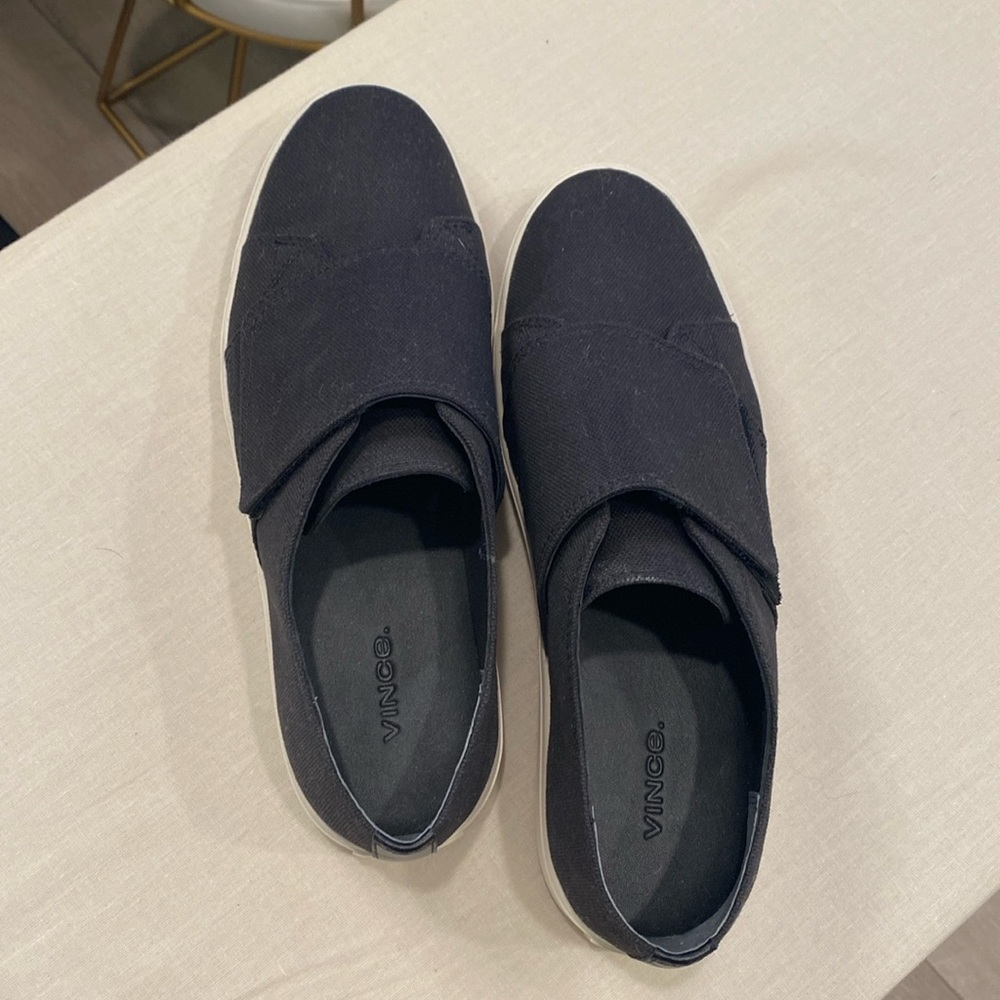 Vince Black Sneakers
